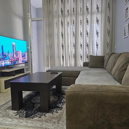 Pleasing Place With Free Parking On Site In Tirana Komuna E Parisit Dış mekan fotoğraf
