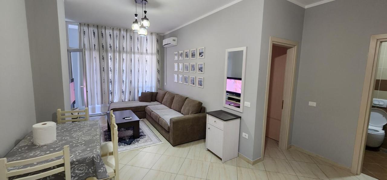 Pleasing Place With Free Parking On Site In Tirana Komuna E Parisit Dış mekan fotoğraf