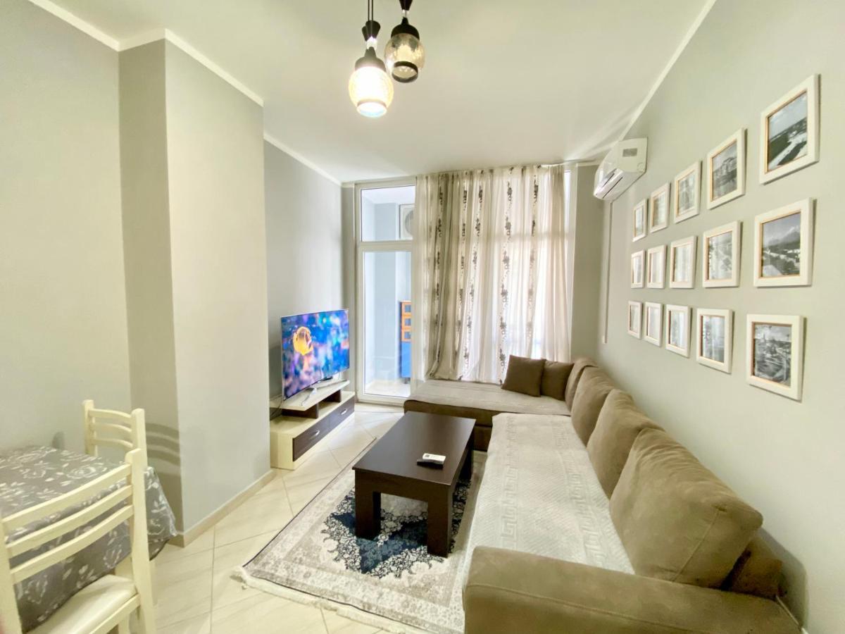 Pleasing Place With Free Parking On Site In Tirana Komuna E Parisit Dış mekan fotoğraf