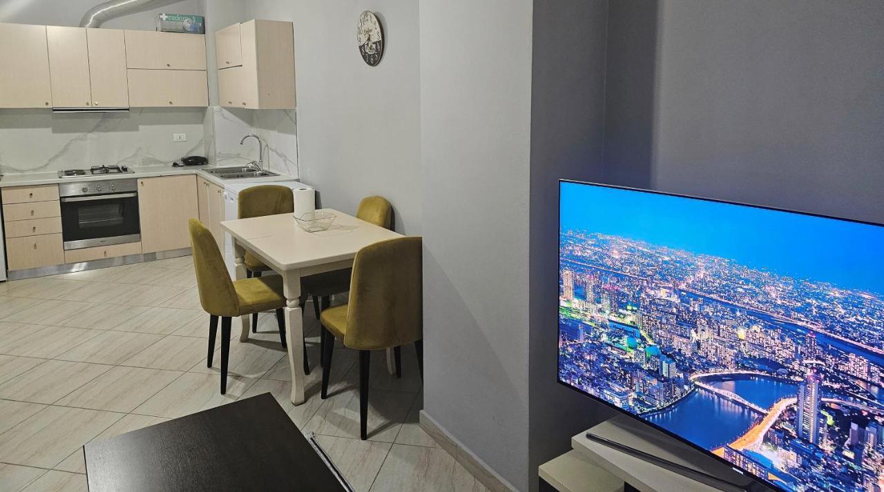 Pleasing Place With Free Parking On Site In Tirana Komuna E Parisit Dış mekan fotoğraf